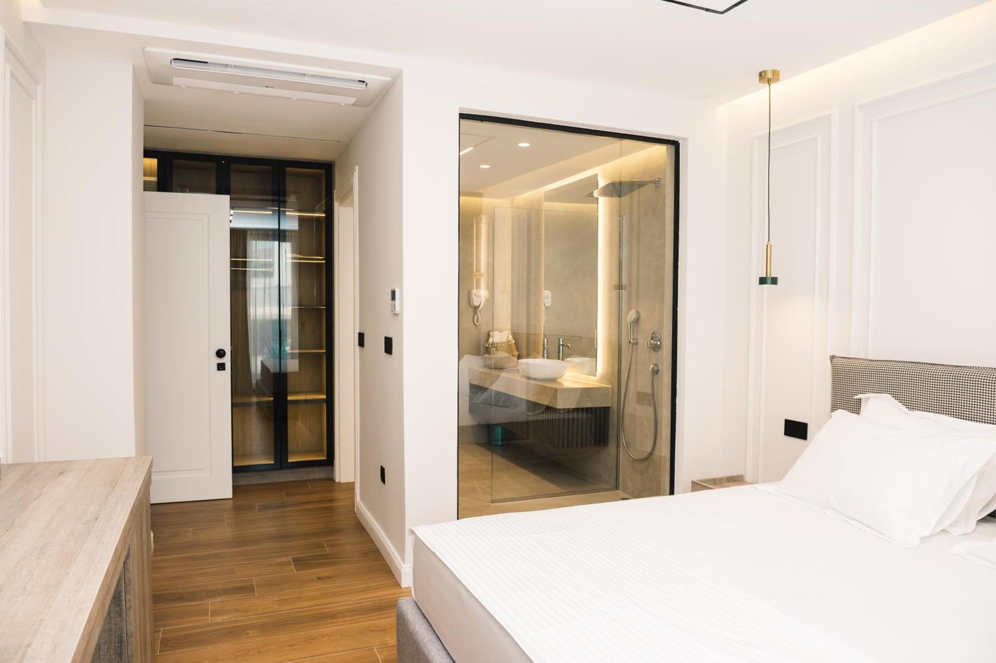 Hotel Teuta Ulcinj Ngoại thất bức ảnh
