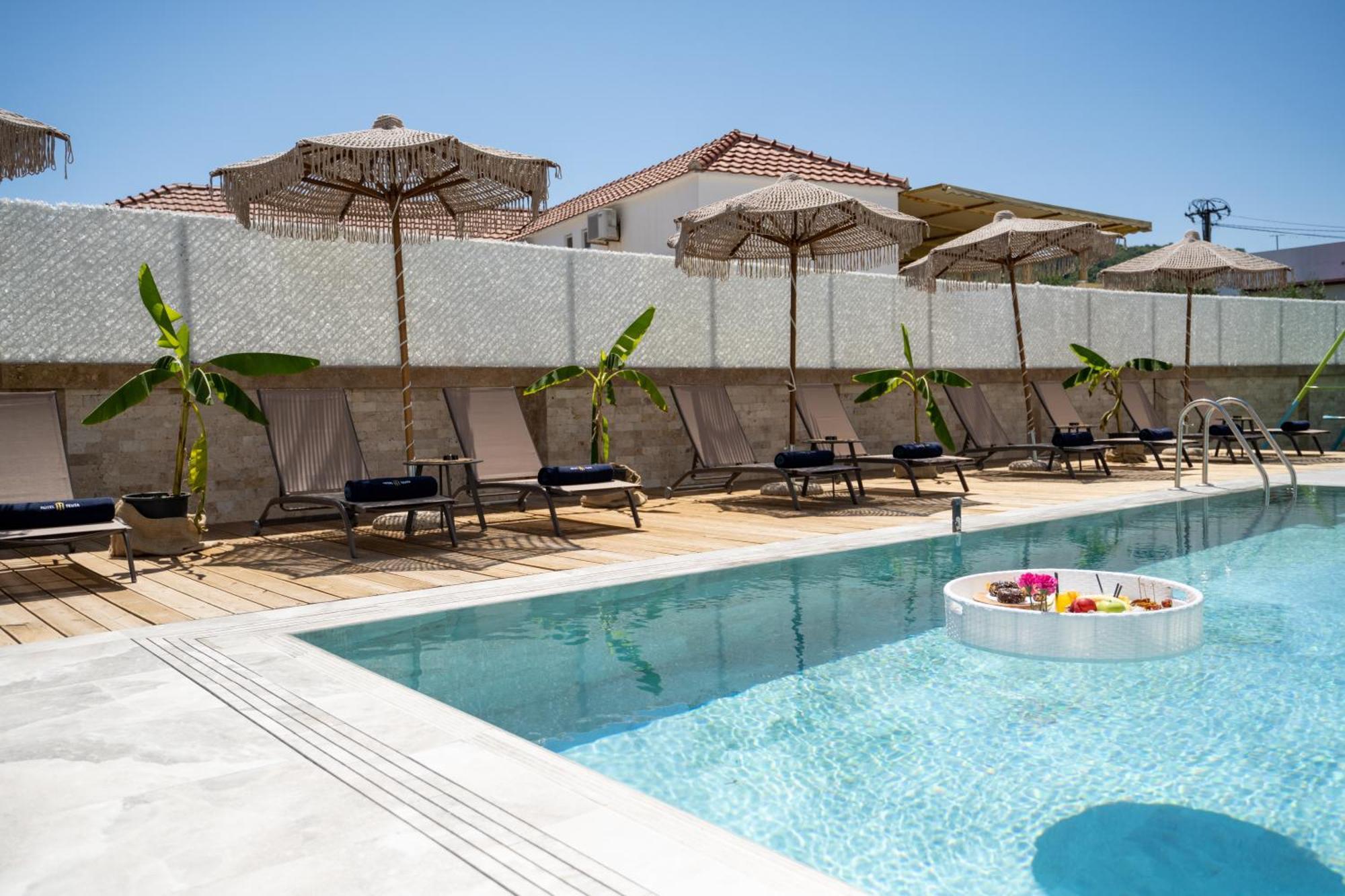 Hotel Teuta Ulcinj Ngoại thất bức ảnh